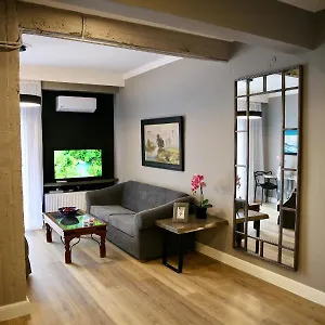 Urban Living 3 Διαμέρισμα