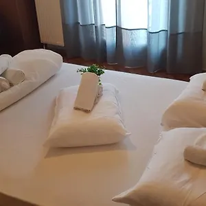 Gina's Διαμέρισμα